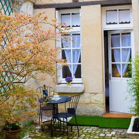 La Balancoire Apartment Tours Exterior photo